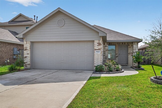 Building Photo - 9007 Estes Lks Dr Rental
