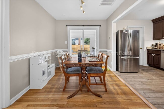 Photo - 1620 Melrose Pkwy