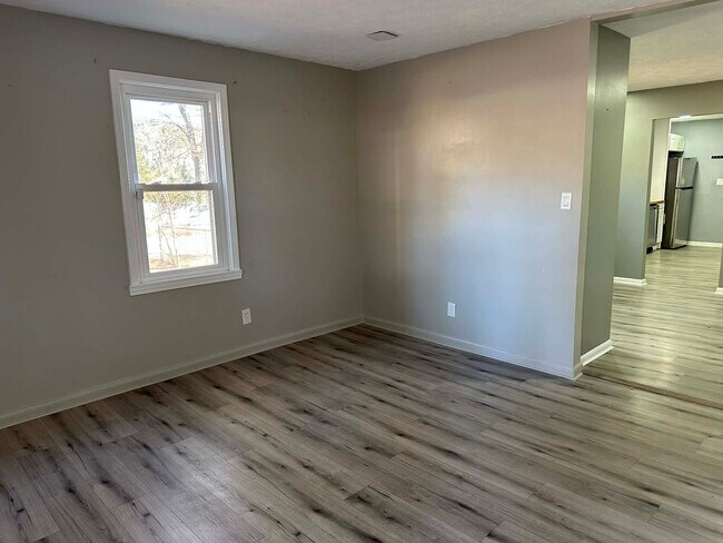 Photo - Charming 3 Bedroom 2 Bath for rent!!