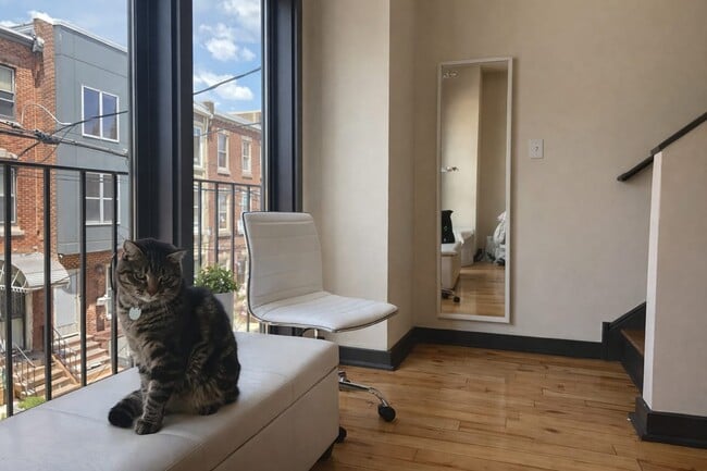 Photo - 1829 N Bouvier St Unidad B