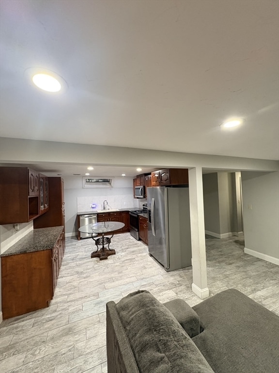 Photo - 86 Maple St Unit 1