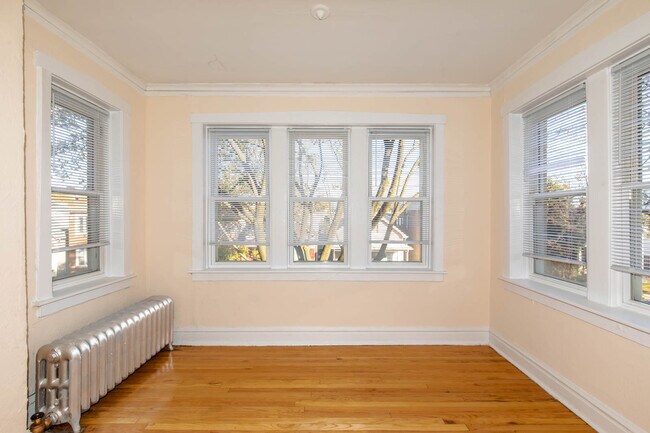 Photo - 4426 N St Louis Ave Unit 2A