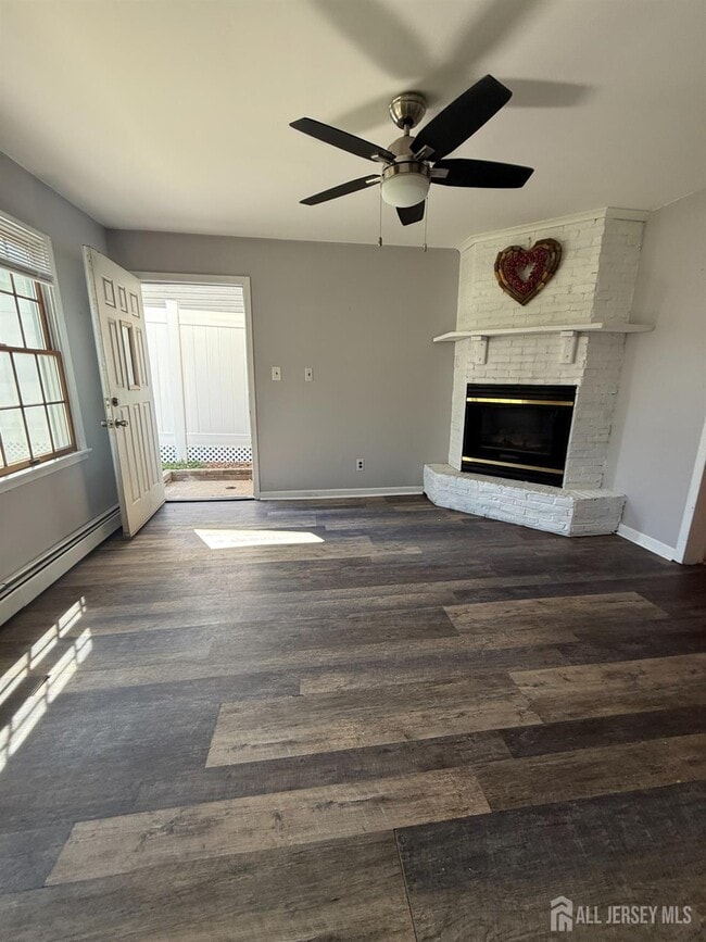Building Photo - 70 6th Ave Rental