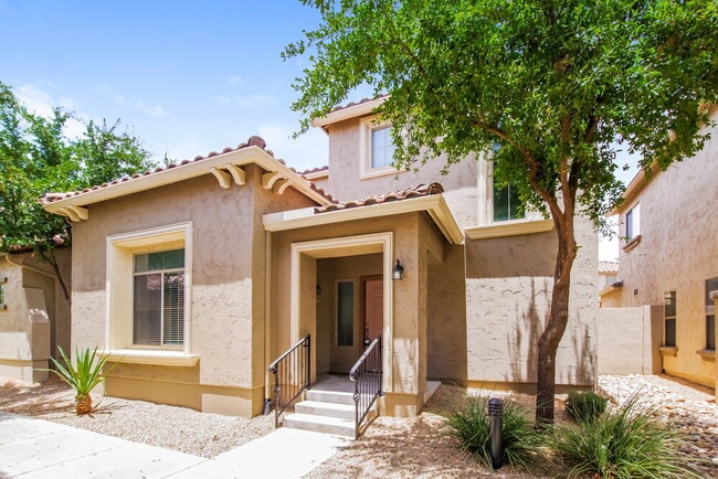 Building Photo - 3707 W Thalia Ct