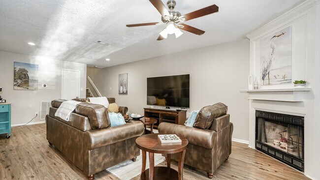 Photo - 129 Capetown St