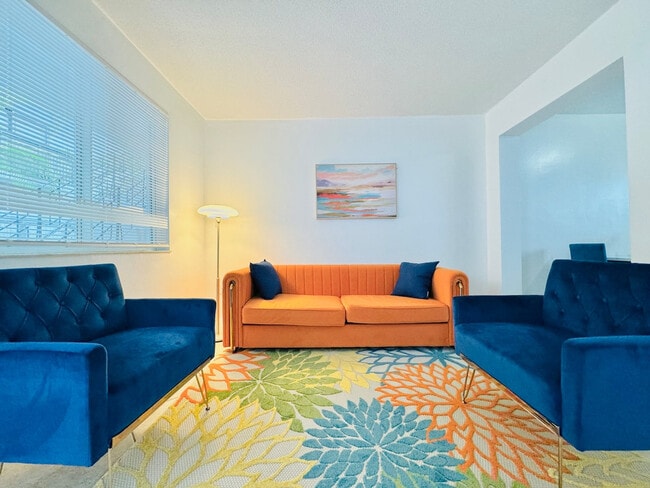 Photo - 828 SW 2nd St Apartment Unit ID1258727P
