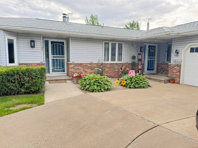 Building Photo - 1127 Sausalito Dr Unit Waunakee 3 bedroom duplex