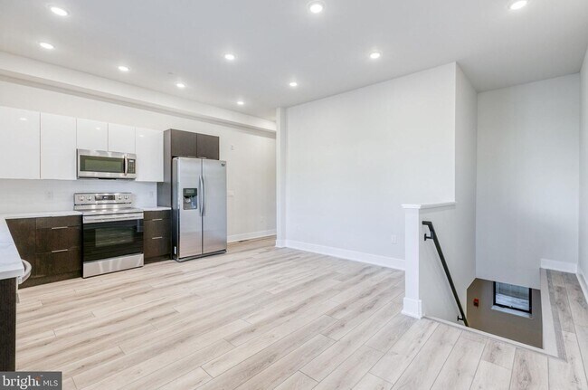 Brand New Luxury Apartments - Brand New Luxury Apartments Unit 2