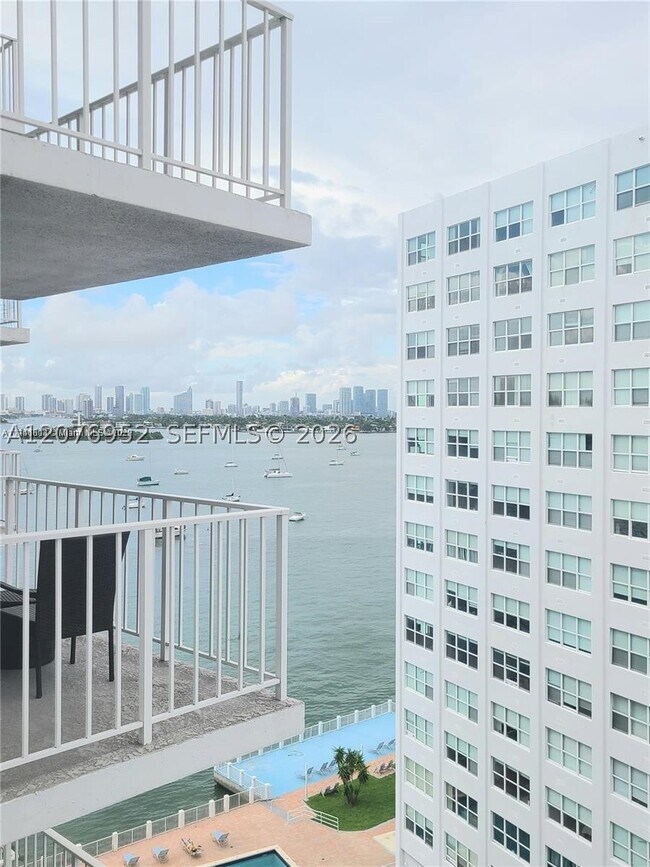 Photo - 1228 West Dr Unit 1006