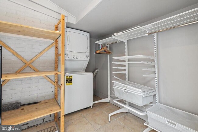 Photo - 2305 N College Ave Unit A