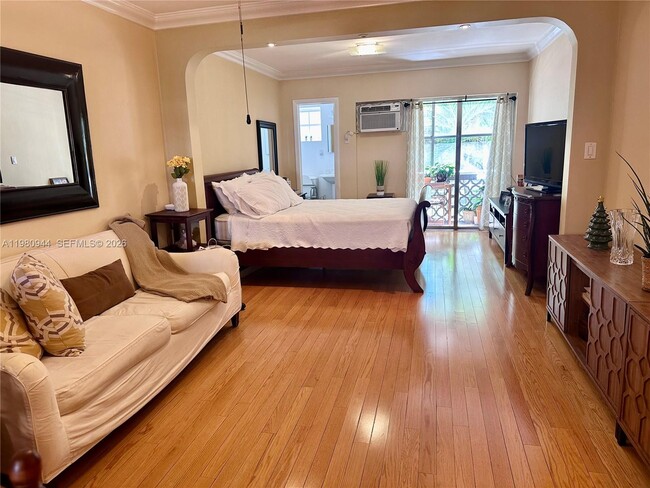 Building Photo - 6580 Santona St Unit A17