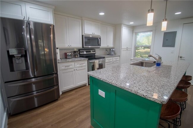 Photo - 1760 Pine Woods Rd