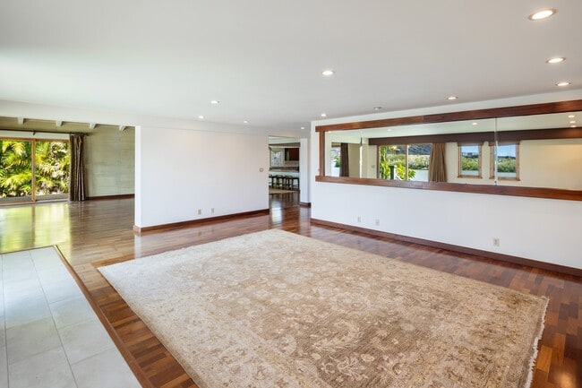 Photo - 6969 Niumalu Loop