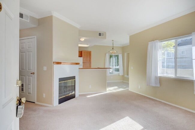 Photo - 3855 Strawberry Field Grove Unit Apt D
