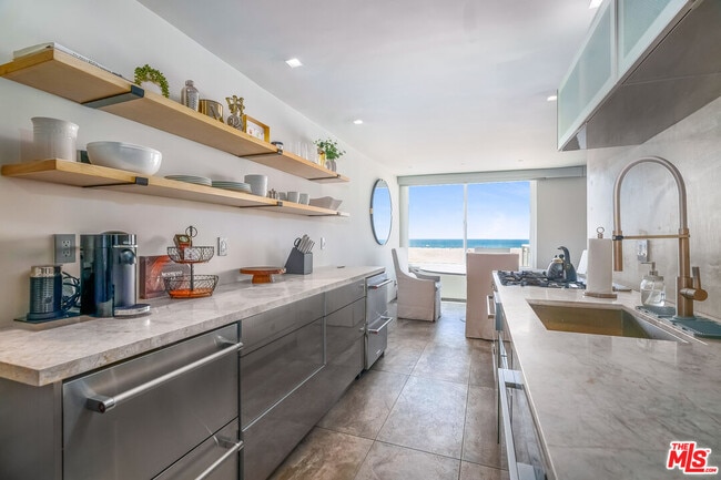 Photo - 723 Palisades Beach Rd Unit 106