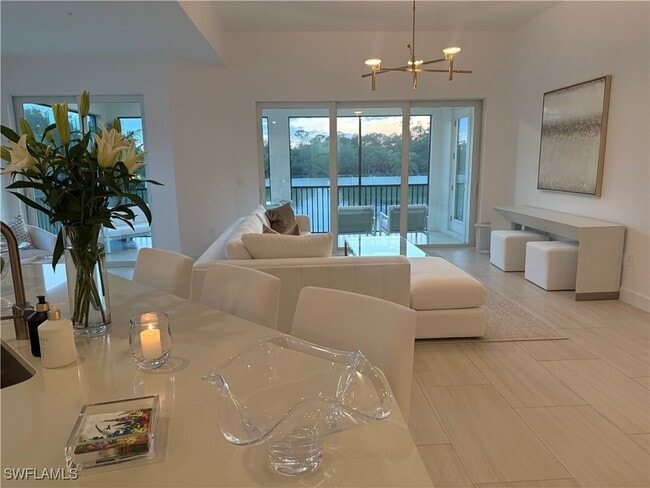 Building Photo - 16885 Fairgrove Way Unit 6-201