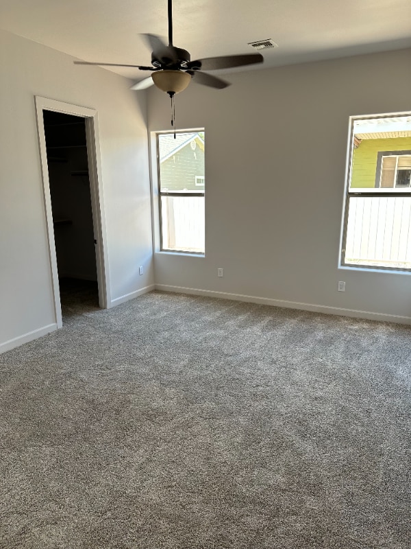 Photo - 1034 E Adams St