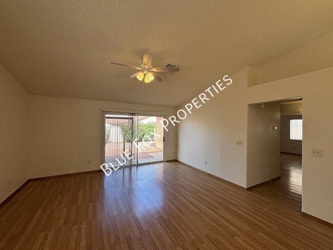 Photo - 9913 N Woodstone Trail