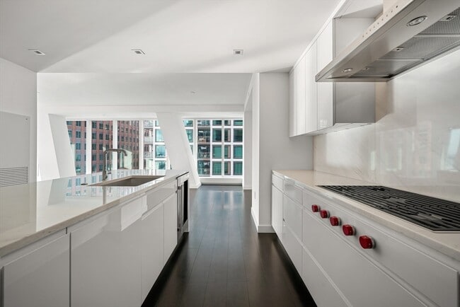 Photo - 150 Seaport Blvd Unit 10G