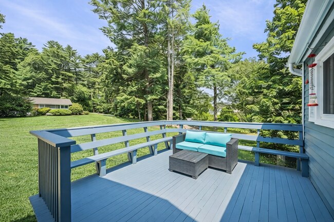 Welcoming front porch over looking the yard - 16 Miller Rd Unit A