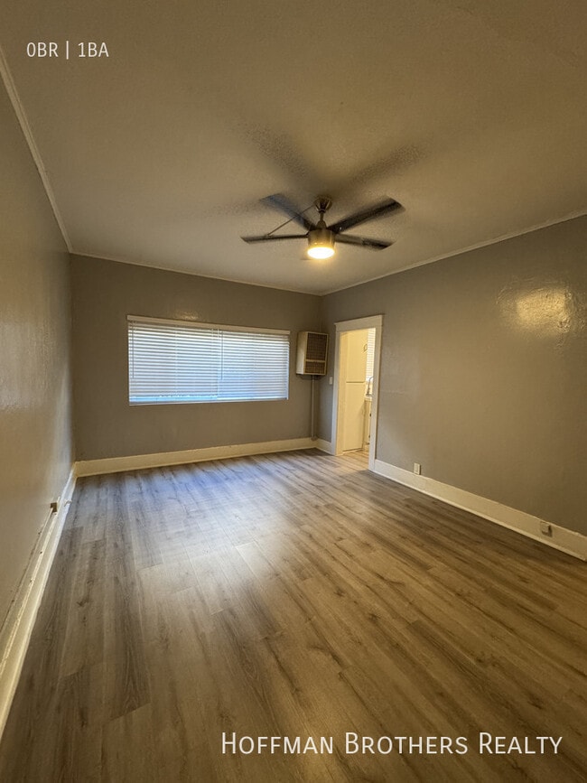 Photo - 446 S Rampart Blvd Unit 105