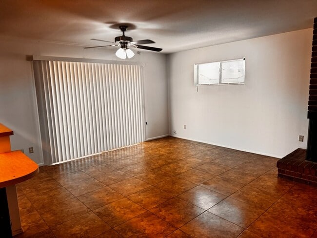 Photo - 4 bedroom in Tempe