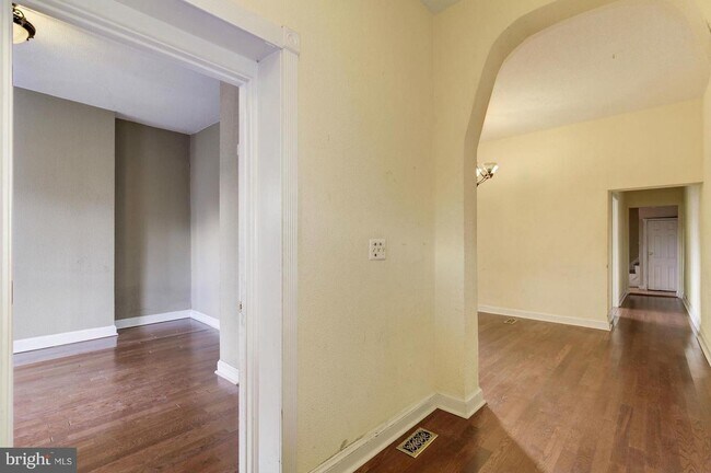 Photo - 2918 Sherman Ave NW Unit A