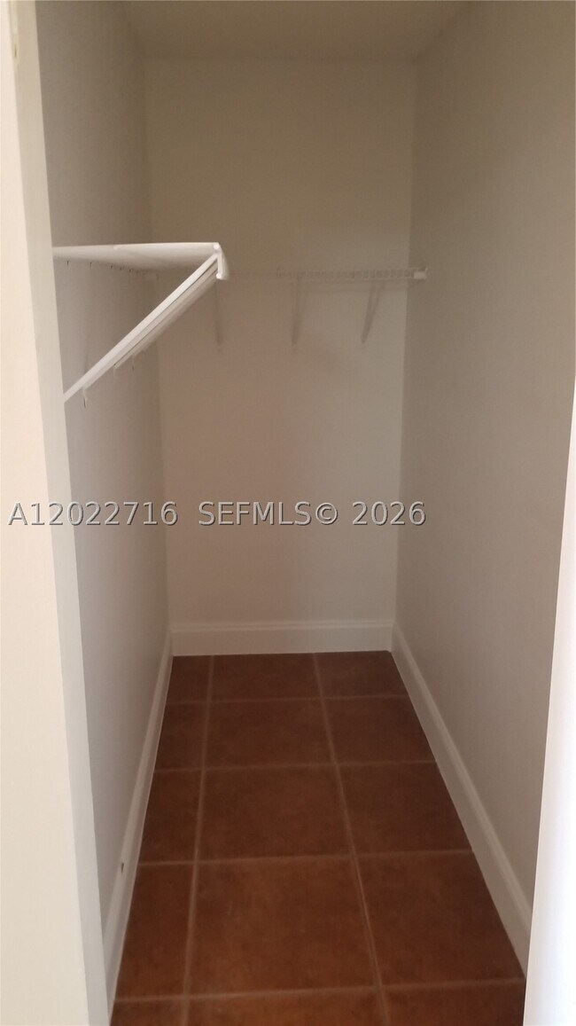 6195 NW 186th St Unit 301