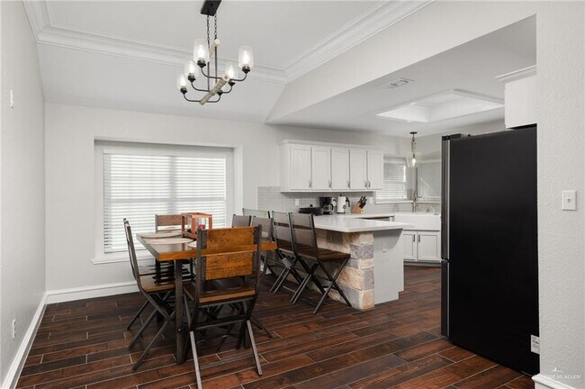 Photo - 19 N 21st St