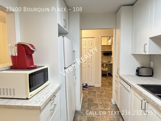 Great Space, Pet Friendly & Utilities Included!