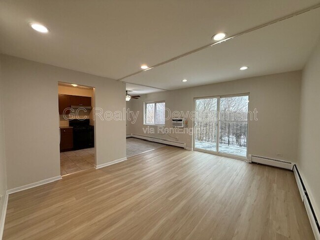 Photo - 834 College Blvd Unit 301