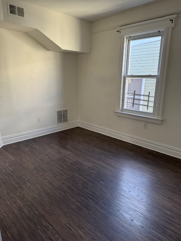 Photo - 78 Berkshire Pl Unit 2