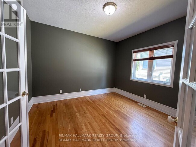 Photo - 1111 Lichen Ave