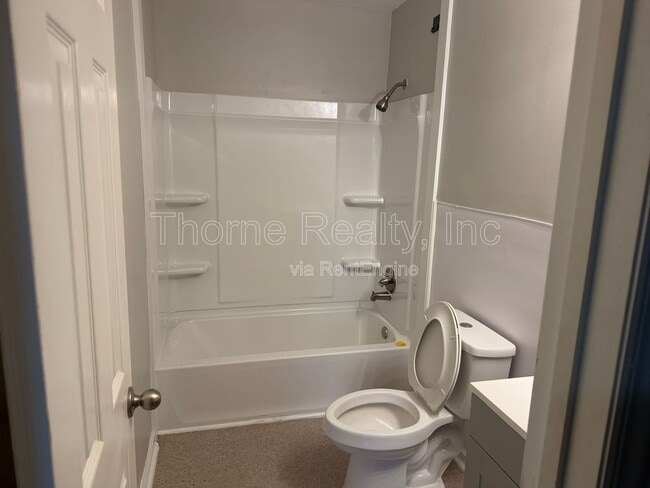 Photo - 912 Belvedere St