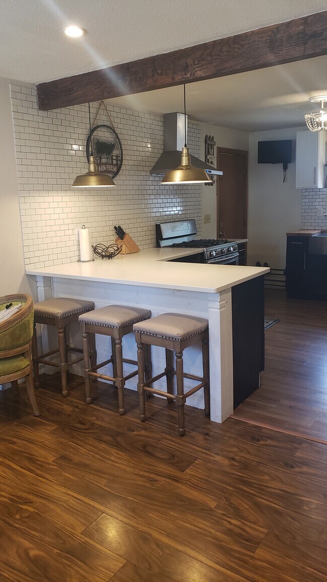 Photo - 126 Prentice Ave Unit Floor