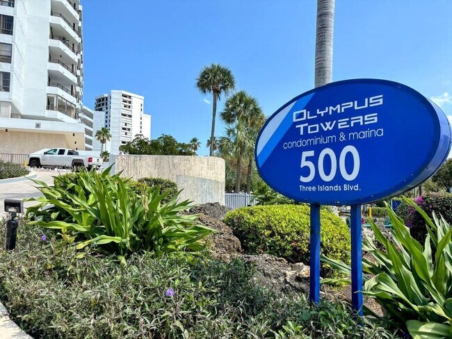 Photo - 500 Three Islands Boulevard Unidad 808