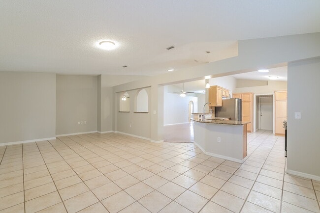 Photo - 128 Oak View Pl