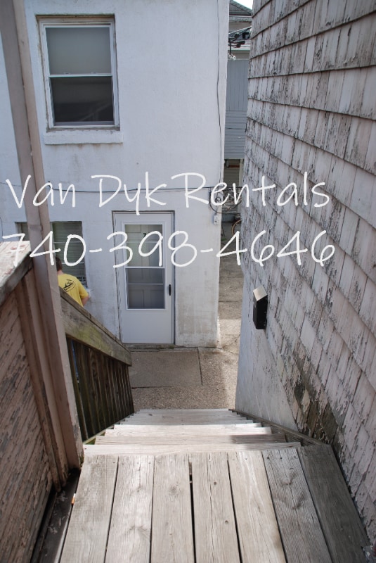 Photo - 207.5 Scammel St