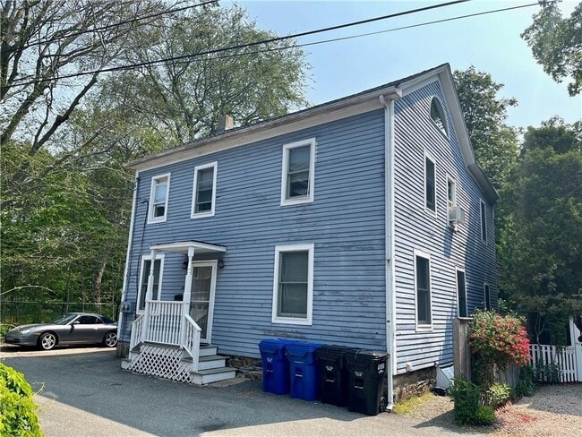 Building Photo - 28 East St