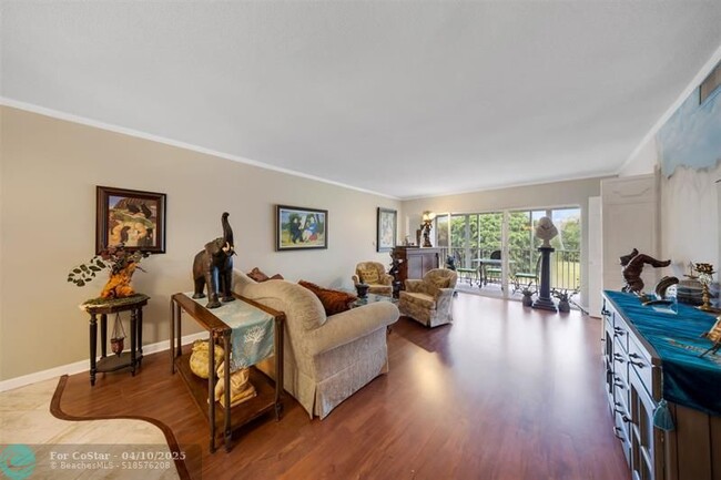 Photo - 3150 N Palm Aire Dr Condo Unit 309