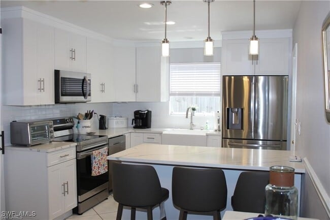 Photo - 858 97th Ave N