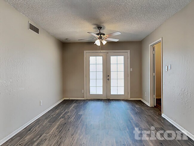 Photo - 7805 W Cora Ln