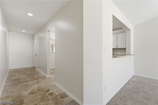 Photo - 600 Squire Cir Unit 202
