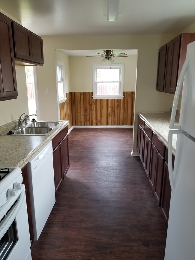 Photo - 131 N Edgehill Ave