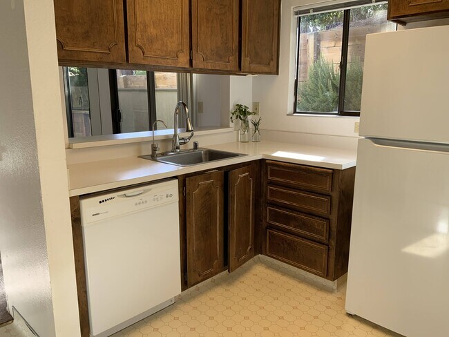 Photo - 70 Forest Ridge #27