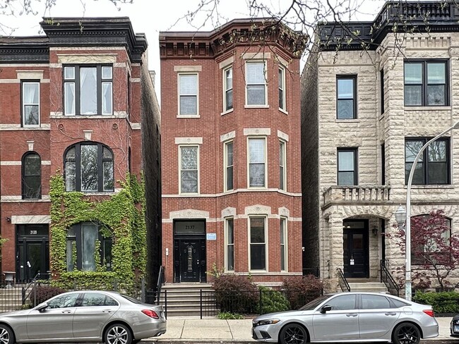 Photo - 2137 N Sheffield Ave Unidad 6H Rental
