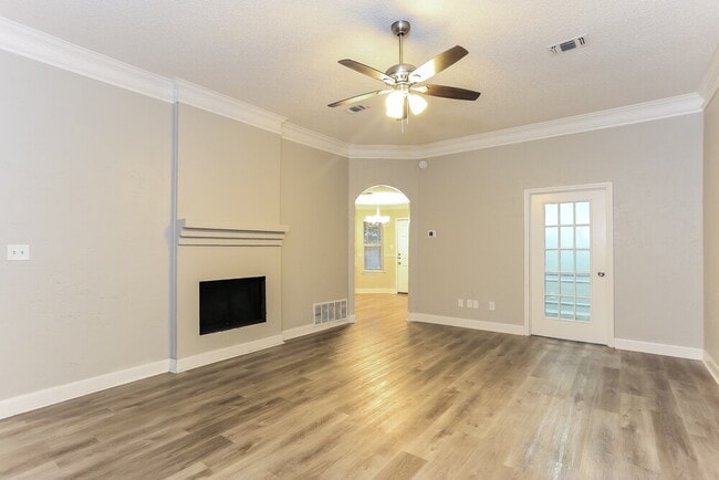 Photo - 6507 Stetter Dr