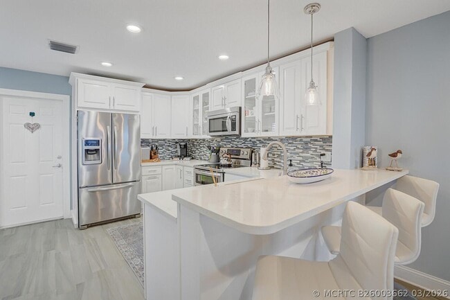 1007 Ocean Dunes Cir