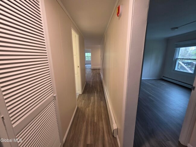 Photo - 112 Carriage House Ln