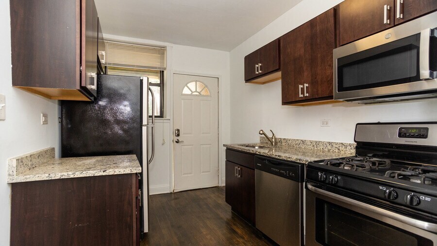 Photo - 3251 N Damen Ave Unit 2N